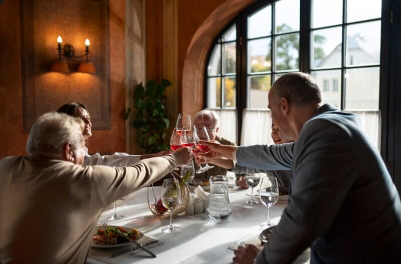  Why Private Dining Rooms Might Be Replacing Restaurants as We Know Them