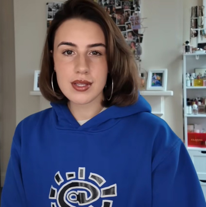 Ava Hirons Height