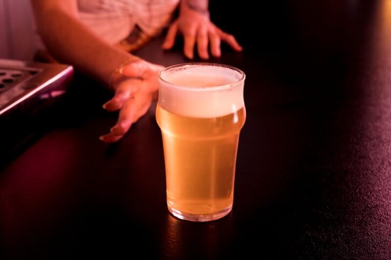 Why Your Brain Lies to You at the Bar the Science of “One More”
