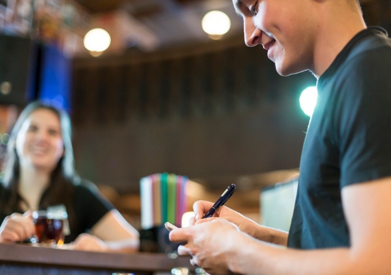 Service Charge Backlash Is Reaching Uk Pubs