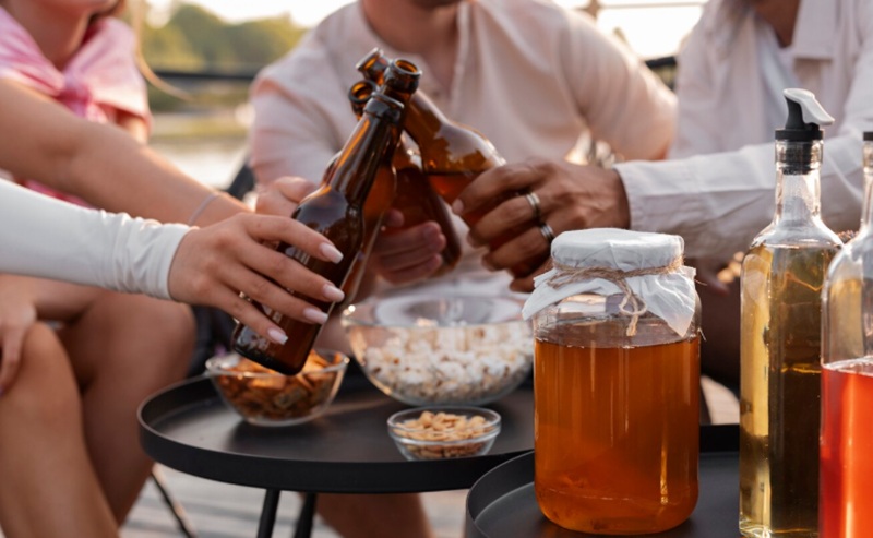 The Quiet Rise Of Alcohol Free Beer In Waterfront Pubs
